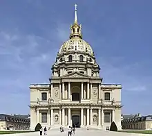 Les Invalides (1677-1706), de Jules Hardouin-Mansart.