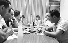 Shulamit Aloni en una reunión 1969