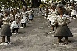 Bailarinas en Rock Garden, de Chandigarh.