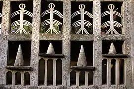 Muros decorados en el Rock Garden.