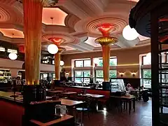 Interior del Café Dindurra (Paseo de Begoña, Gijón, 1931)