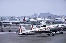 Douglas C-47 de Faucett en el Aeropuerto Internacional Jorge Chávez de Lima (1972)