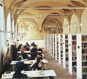 Biblioteca de la Facultad de Económicas.