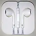 Nuevos auriculares EarPods en su funda