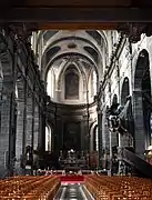 Interior de la Iglesia de San Etién en Lille. Con esculturas también de François Rude.