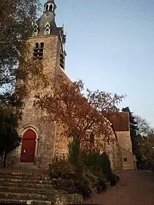 Iglesia de Saint-Étienne, Castillo-Renard