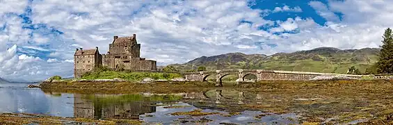 Panorámica del castillo desde el sur