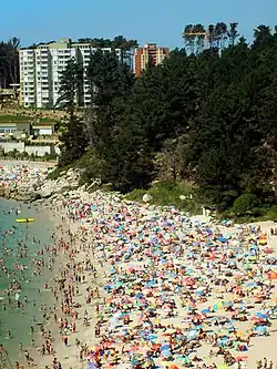 Playa El Canelo. En la esquina superior izquierda se puede ver un pedazo de la Playa El Canelillo