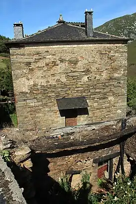 Torre del Valledor en San Martín del Valledor