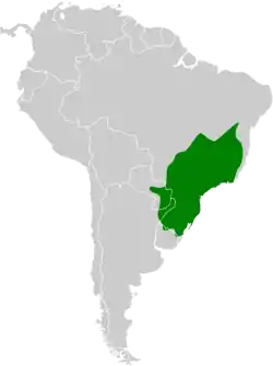 Distribución geográfica del fiofío brasileño.