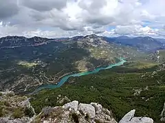 Embalse de Anchuricas, que represa el río Segura