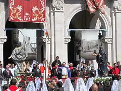 Encuentro en la Plaza Mayor