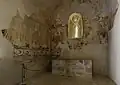 Pinturas en la capilla.