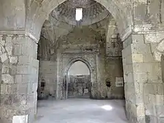 Interior de la mezquita de la ciudadela de Erzurum (siglo XII)