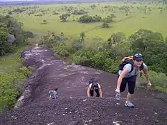 Escalada en el monumento Piedra de la Tortuga