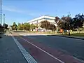 Fachadas este y norte y carril bici