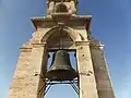 Espadaña con la campana Micalet, para dar las horas.