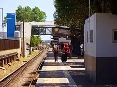 Lado en dirección a Moreno