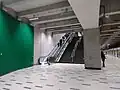 Escalera desde nivel de andenes.