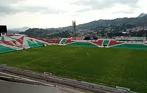 Tribuna principal (vista izquierda)