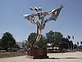 Estatua por la Paz Mundial, conmemorativa del rescate, instalada en Copiapó.