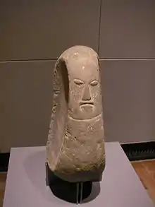 Probablemente, el dios de los talladores de canoas, Museo Etnológico de Berlín