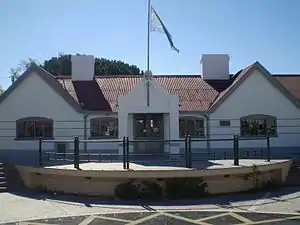 El edificio de la antigua estación Trelew.