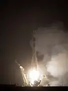 La Soyuz TMA-17, despega rumbo a la ISS con la Expedición 22 .