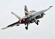 Un jet en vuelo