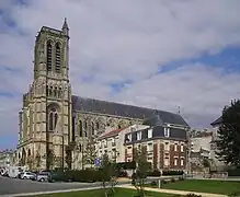 La torre vista desde el lado sur