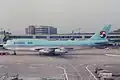 El avión involucrado en el accidente fotografiado en el Aeropuerto de Fráncfort del Meno en octubre de 1985.