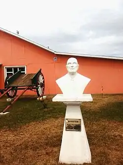 Monumento a Fagnano en el museo Virginia Choquintel.