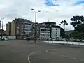 Pistas de baloncesto y patinaje en el Parque Central Federmán.