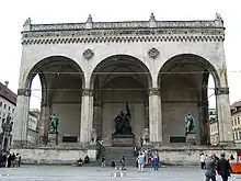 Feldherrnhalle, o Logia del Mariscal, en Múnich.