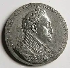 Medallón conmemorativo de la  batalla de la Montaña Blanca con el retrato del emperador Fernando II