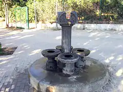 Modelo Badalona, diseñada por Francesc Rogent, parque del Castell de l'Oreneta.