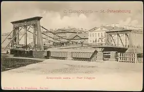 Puente egipcio en San Petersburgo, antes de su derrumbe.