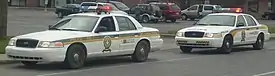 Ford Crown Victoria policía