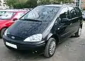 Ford Galaxy 2002.