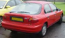 Ford Mondeo liftback.