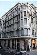 Edificio de viviendas de la avenida República Argentina 2, Barcelona (1921).