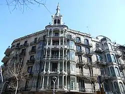 Casas Josefa Villanueva (1904-1909), de Julio María Fossas.