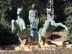 Fuente de la Aurora, de Joan Borrell i Nicolau.