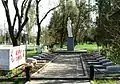 Monumento a la madre patria. Monumento a las komsomoles entregados por el traidor al fascista invasor.