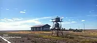 Galpón de cargas y moderno abastecimiento de agua.