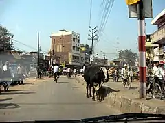 La GTR dentro de los límites de la ciudad de Mughalsarai, Uttar Pradesh.