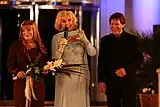 Gabriel y su madre junto a Mirtha Legrand en 2006.