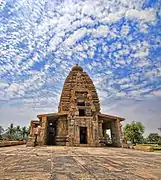 El templo de Galaganatha en el complejo de Pattadakal es un ejemplo de la arquitectura de los chalukya de Badami