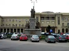 Monumento conmemorativo de CFR en Gara de Nord