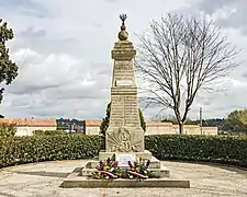 El monumento de la guerra;